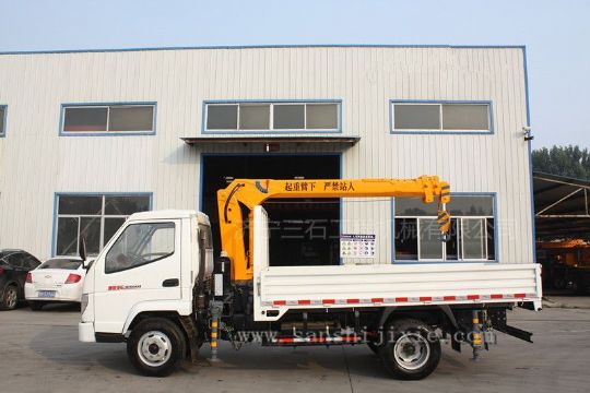 點擊查看詳細信息<br>標題：3噸隨車吊 閱讀次數：2806