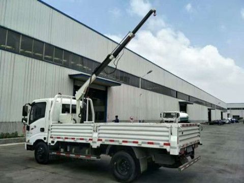 點擊查看詳細信息<br>標題：車載小吊機 閱讀次數：2131